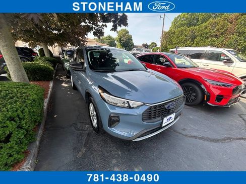 Used 2024 Ford Escape Active AWD/4WD image 1