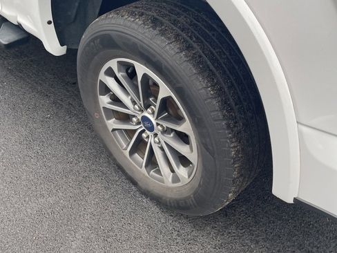 Used 2020 Ford F150 XLT w/ Equipment Group 302A Luxury image 8