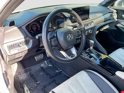 Used 2024 Acura Integra A-Spec FWD image 9
