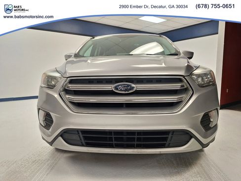 Used 2017 Ford Escape SE FWD image 21