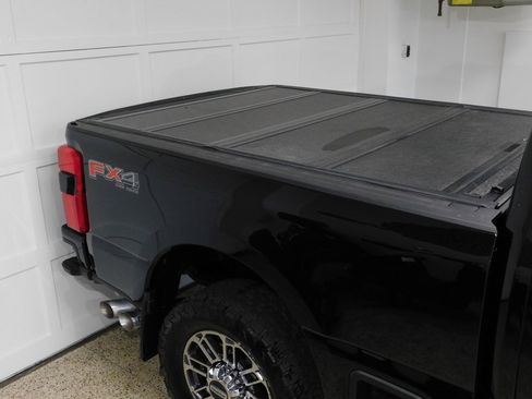 Used 2023 Ford F250 Limited w/ FX4 Off-Road Package image 9