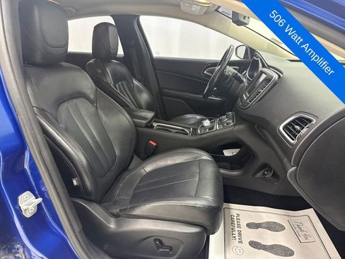 Used 2015 Chrysler 200 C w/ Navigation & Sound Group I image 9