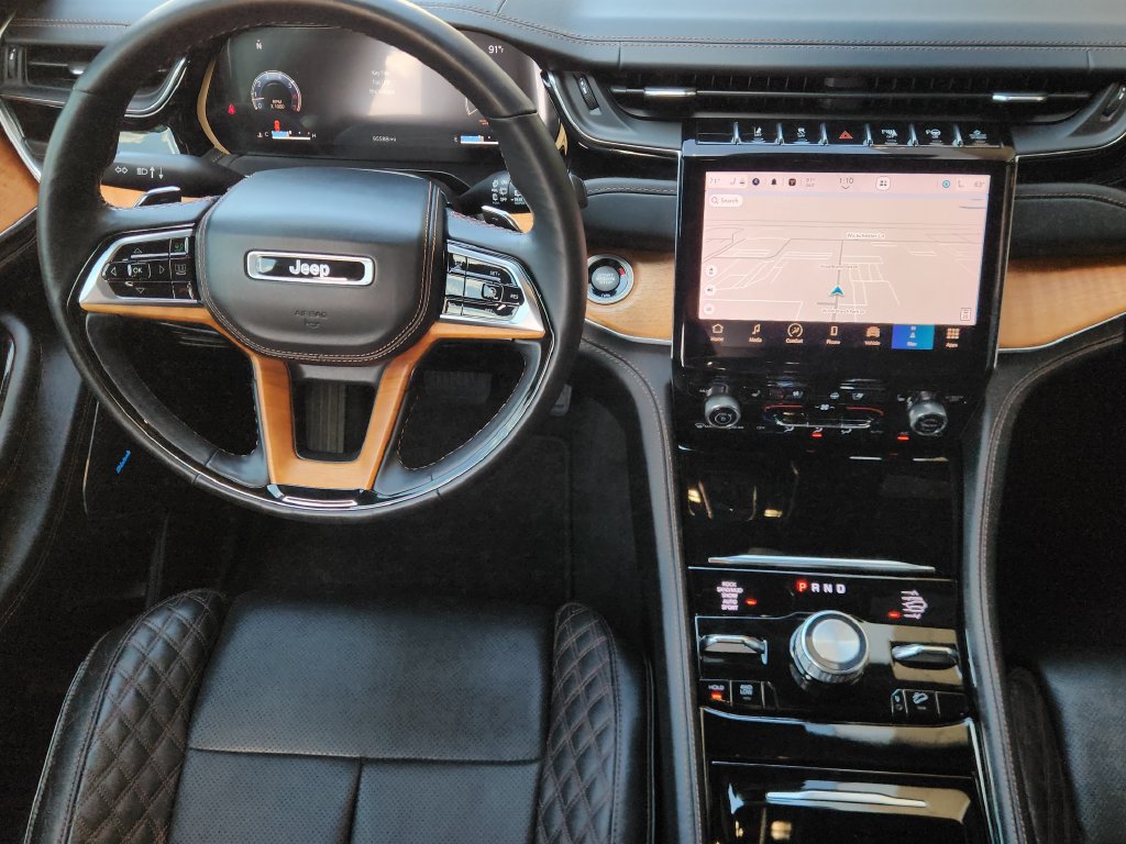 Used 2022 Jeep Grand Cherokee Summit AWD/4WD image 26