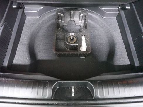 Used 2021 Jeep Cherokee Latitude image 25