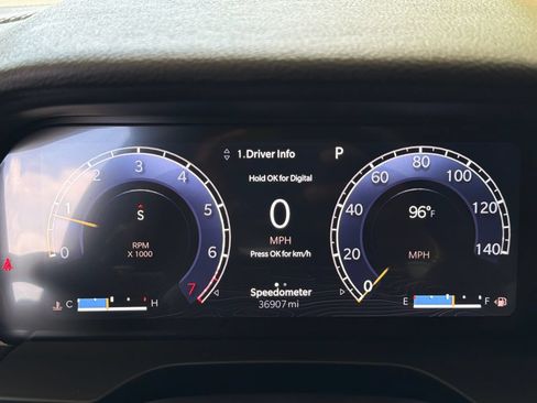 Used 2023 Jeep Grand Cherokee L Laredo RWD image 24