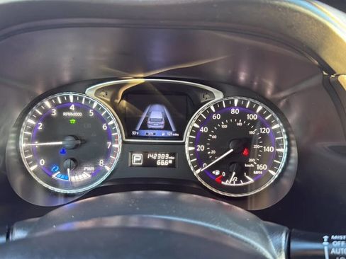 Used 2015 INFINITI QX60 AWD Hybrid w/ HEV Deluxe Touring Package image 19