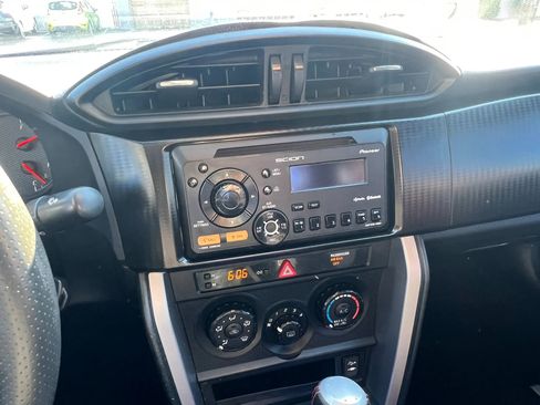 Used 2013 Scion FR-S image 20