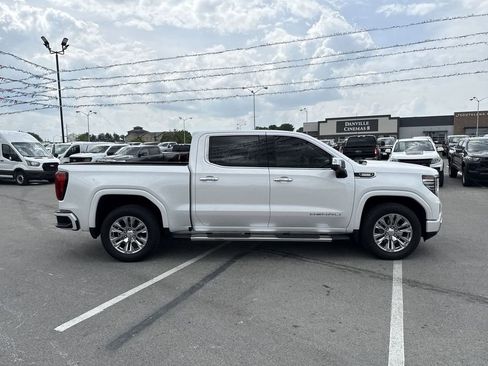 Used 2024 GMC Sierra 1500 Denali AWD/4WD image 14