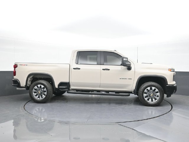 New 2026 Chevrolet Silverado 2500 Custom w/ Custom Value Package AWD/4WD image 13