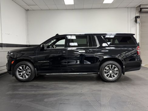 Used 2023 Chevrolet Suburban LS image 9