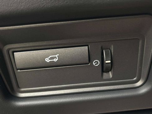 Used 2012 Land Rover Range Rover Evoque Dynamic image 34