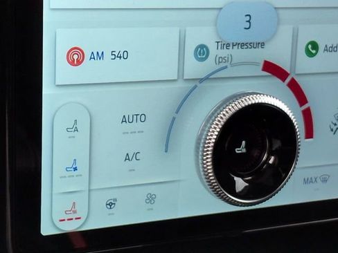 New 2025 Ford Mustang Mach-E Premium image 24