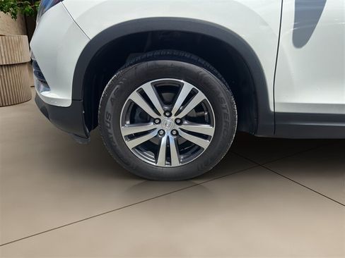 Used 2018 Honda Pilot Elite image 47