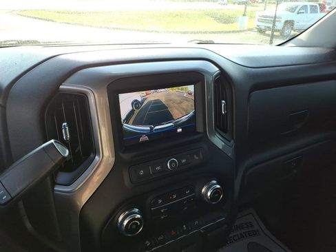 Used 2022 GMC Sierra 2500 Pro w/ Gooseneck/5TH Wheel Package image 18