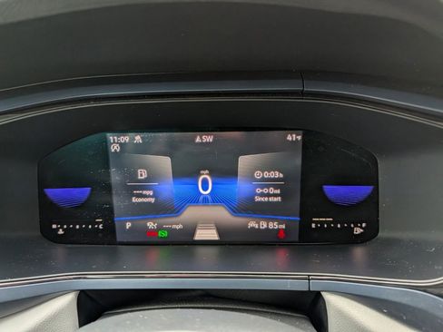 Used 2022 Volkswagen Taos SE image 27