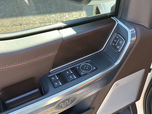 Used 2025 Ford F150 King Ranch AWD/4WD image 21