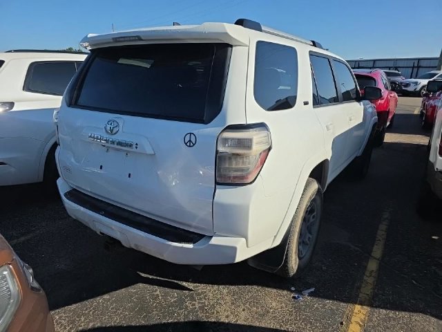 Used 2023 Toyota 4Runner SR5 Premium w/ Moonroof Package AWD/4WD image 17
