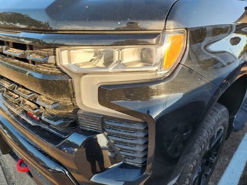 Used 2023 Chevrolet Silverado 1500 LT Trail Boss w/ LT Trail Boss Premium Package AWD/4WD image 6