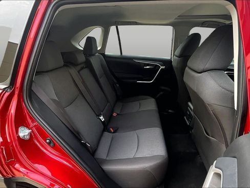Used 2025 Toyota RAV4 XLE w/ Convenience Package FWD image 20