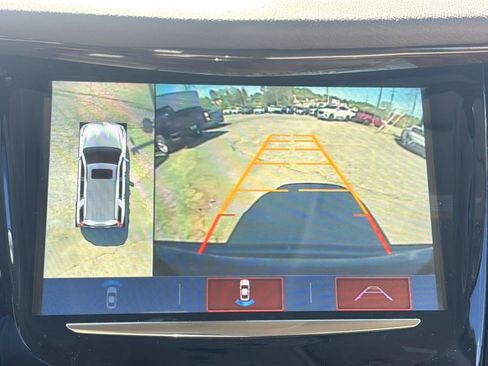 Used 2017 Cadillac Escalade 4WD w/ LPO, Radiant Package image 22