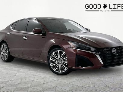 Used 2023 Nissan Altima 2.5 SL