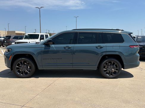 New 2026 Jeep Grand Cherokee L Limited AWD/4WD image 2