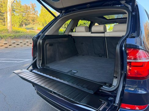Used 2012 BMW X5 xDrive35i AWD/4WD image 22