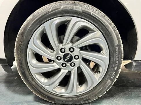 Used 2023 Lincoln Navigator Reserve AWD/4WD image 31