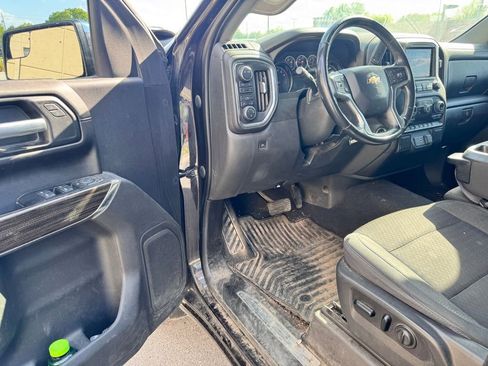 Used 2020 Chevrolet Silverado 1500 LT w/ All-Star Edition image 16