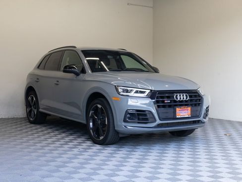 Used 2020 Audi SQ5 Premium Plus w/ Premium Plus Package image 6