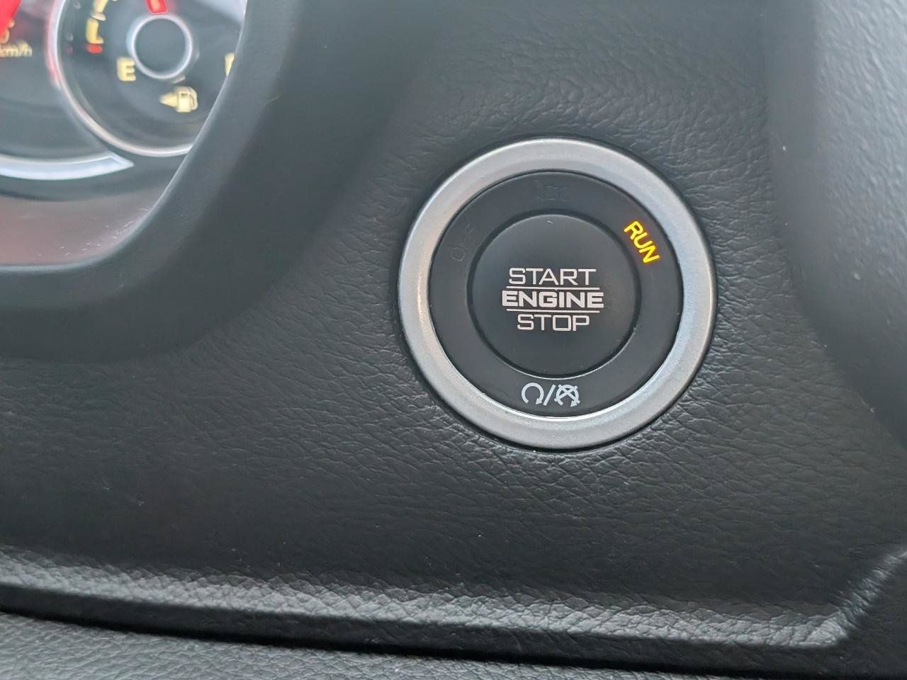 Used 2019 RAM 1500 Big Horn AWD/4WD image 17