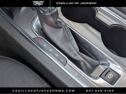 Used 2023 Chevrolet Malibu LT image 21