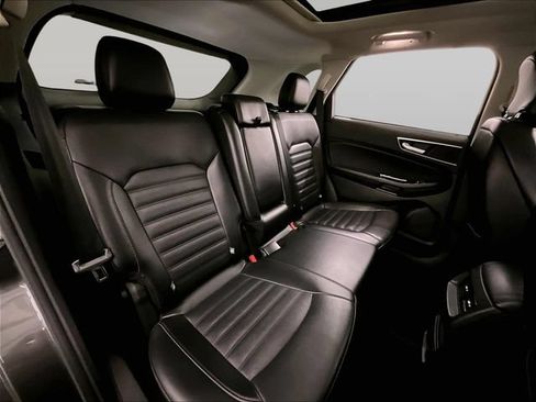 Used 2016 Ford Edge SEL w/ Equipment Group 201A AWD/4WD image 27