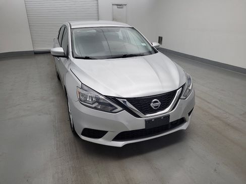 Used 2018 Nissan Sentra SV FWD image 14