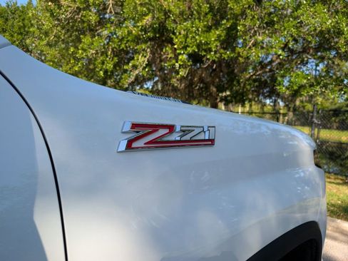 New 2026 Chevrolet Silverado 2500 LTZ w/ Z71 Chrome Sport Edition AWD/4WD image 11