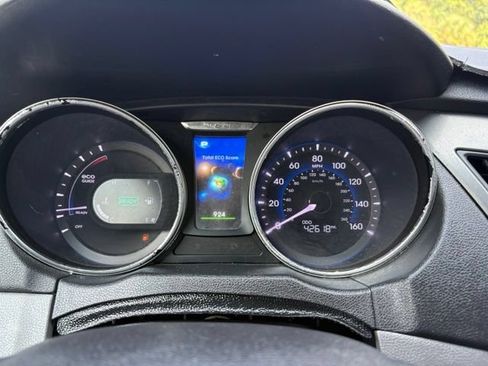 Used 2014 Hyundai Sonata Hybrid FWD image 18