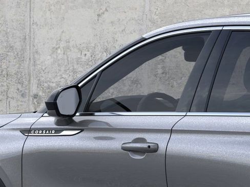 New 2025 Lincoln Corsair Premiere w/ Towing Package image 20
