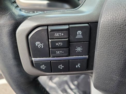 Used 2022 Ford F150 Lariat w/ Equipment Group 502A High image 21