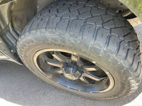 Used 2016 Toyota 4Runner Limited AWD/4WD image 21