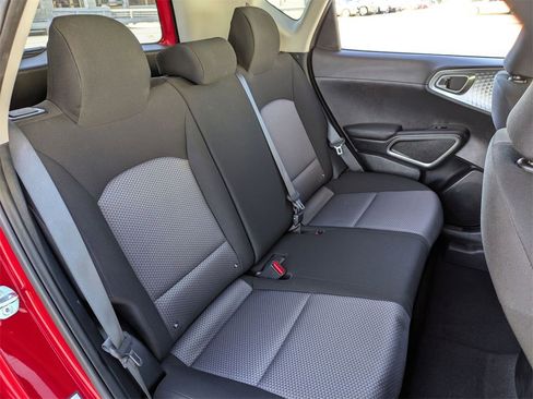 Used 2024 Kia Soul LX w/ Option Group 015 image 27
