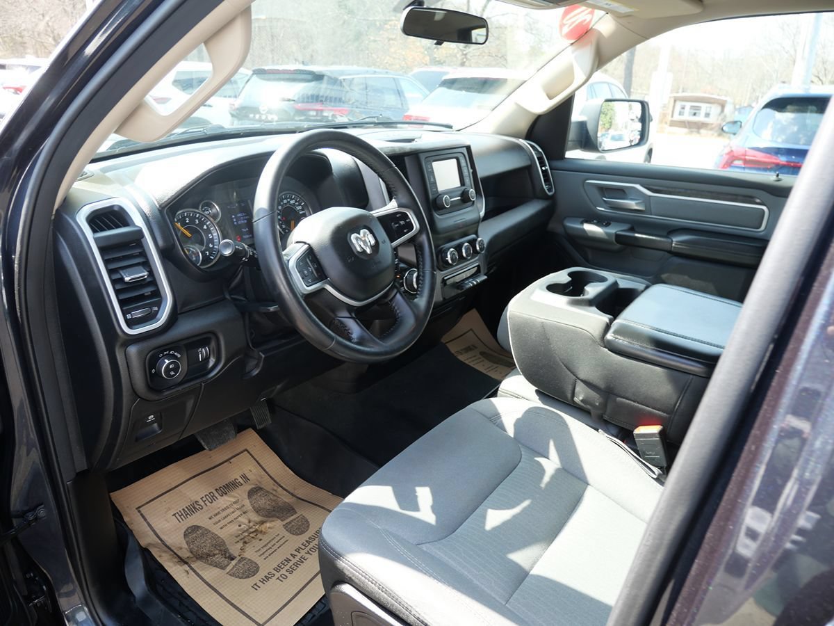 Used 2020 RAM 1500 Big Horn AWD/4WD image 9