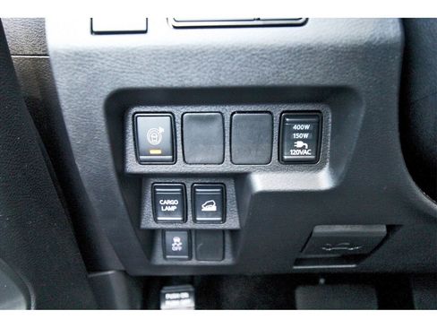 Certified 2024 Nissan Frontier SV w/ SV Convenience Package image 17