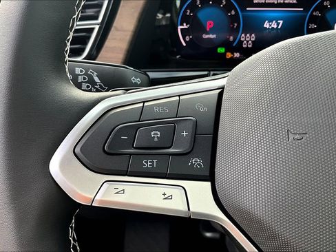 New 2026 Volkswagen Atlas SE FWD image 23