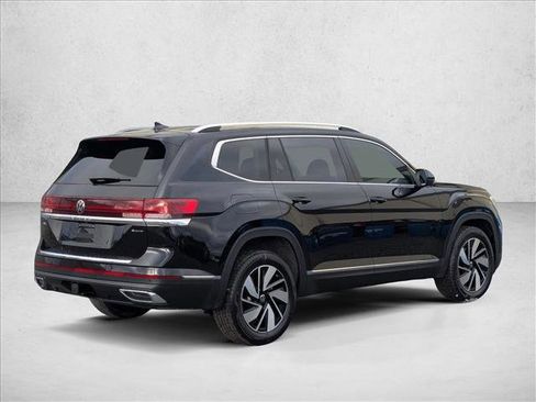 New 2026 Volkswagen Atlas SEL image 2