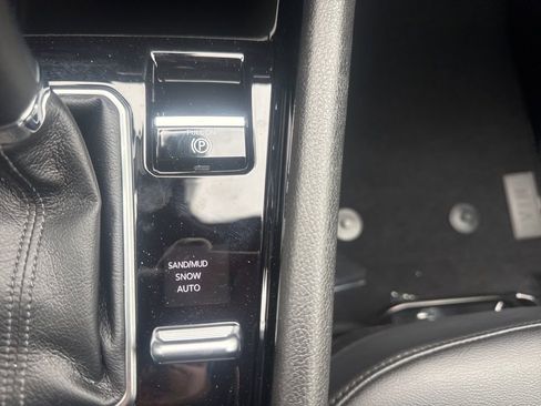 New 2026 Jeep Compass Latitude image 35