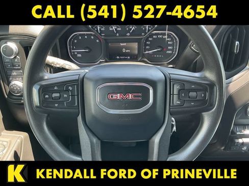 Used 2021 GMC Sierra 1500 4x4 Crew Cab w/ Sierra Value Package image 13