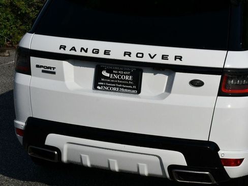 Used 2018 Land Rover Range Rover Sport Supercharged AWD/4WD image 10