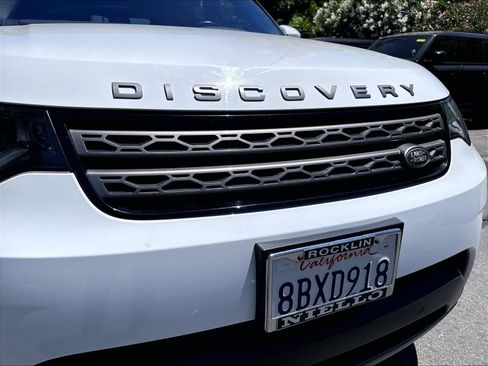 Used 2017 Land Rover Discovery SE AWD/4WD image 33
