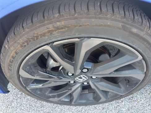 Used 2020 Honda Civic Sport image 9