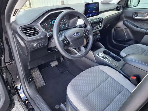 Used 2022 Ford Escape SE image 12